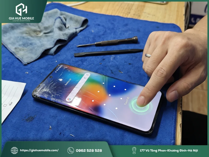Vivo X200 Pro vỡ kính có ảnh hưởng cảm ứng và vân tay không?