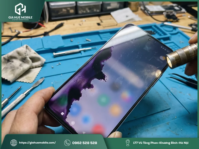 Cách nhận biết mức độ chảy mực trên màn hình Xiaomi 14T