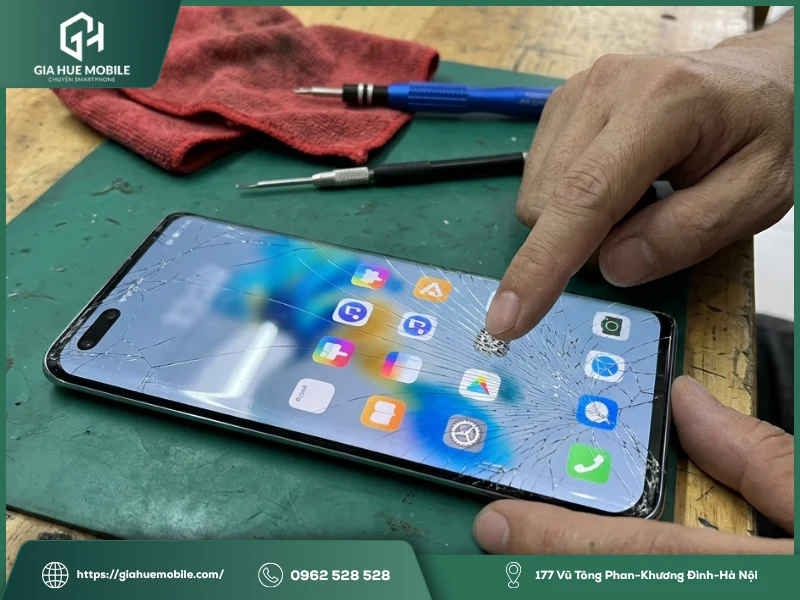 Dấu hiệu màn hình Huawei Mate 40 Pro vỡ kính nhưng chưa hỏng màn
