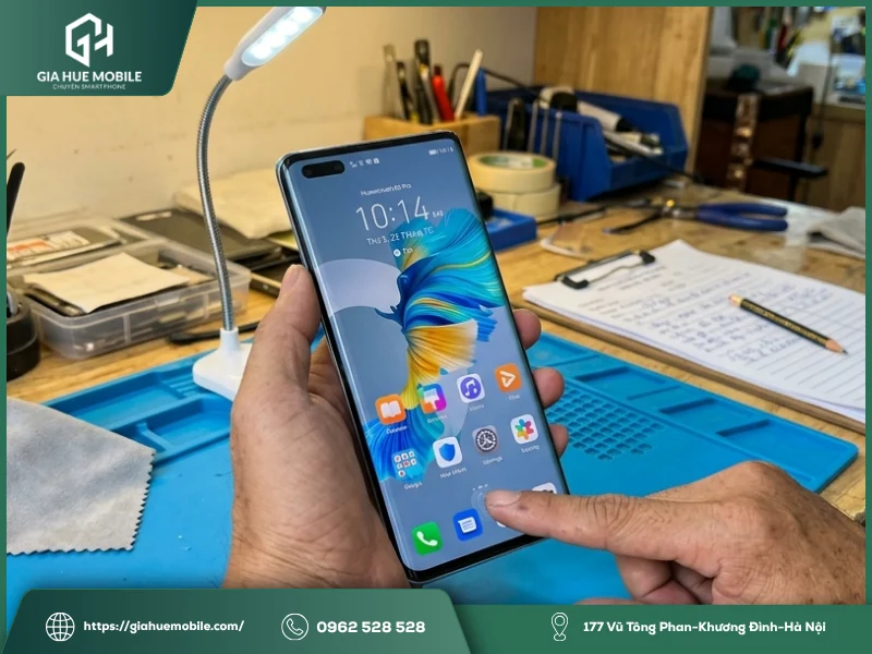 Thay màn hình Huawei Mate 40 Pro có mất vân tay không?